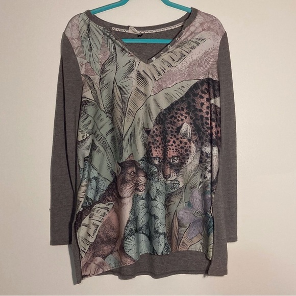 Anthropologie Akemi + Kin Top | Size M | Leopard Print | Long Sleeve | Comfy - Picture 1 of 9